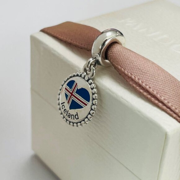 Pandora Iceland Flag Exclusive Charm Pendant - Picture 1 of 4